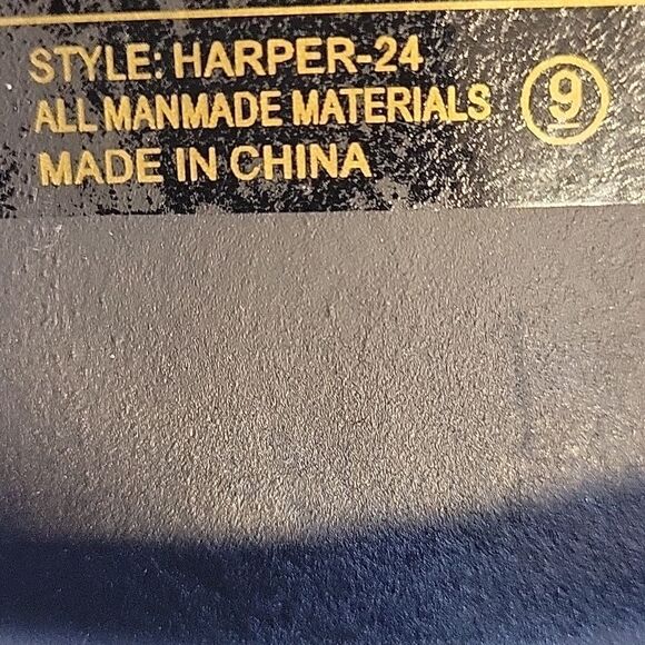 BRAND NEW UNILODY LINE STUDDED PULL SLIP-ON WOMEN"S BOOT - Picture 13 of 13